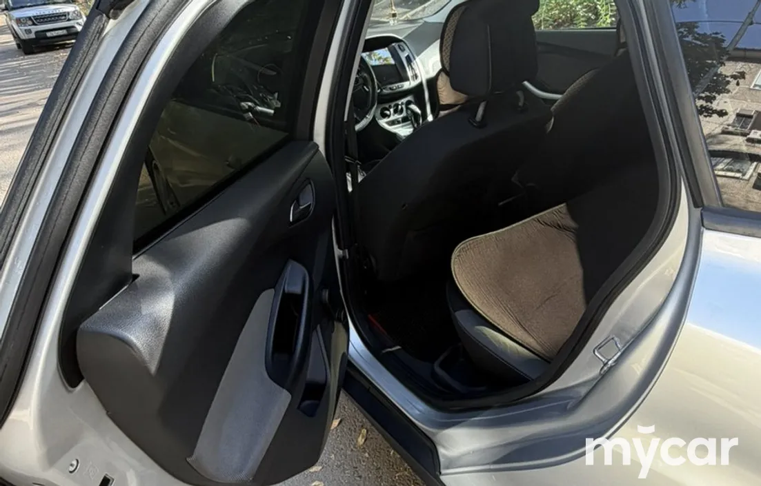 Ford Focus 2012