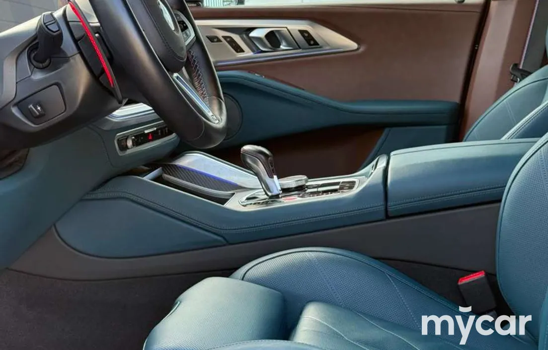BMW XM 2024