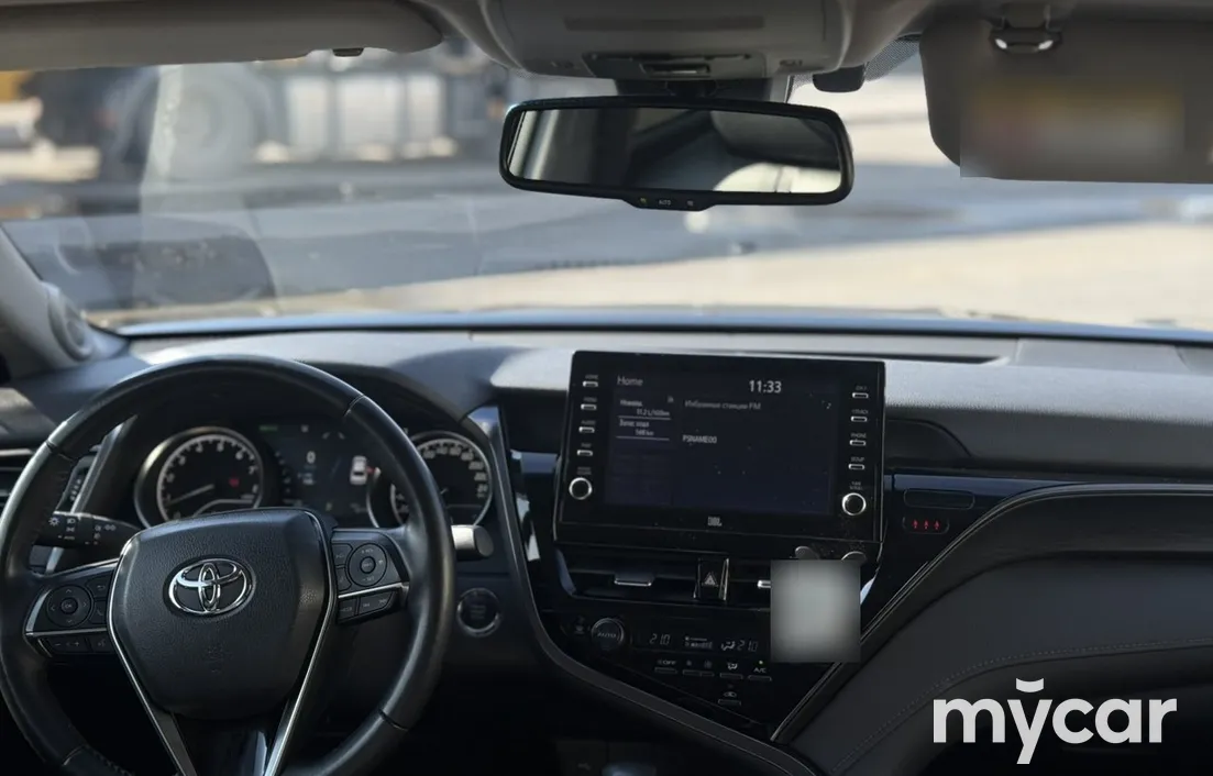Toyota Camry 2024