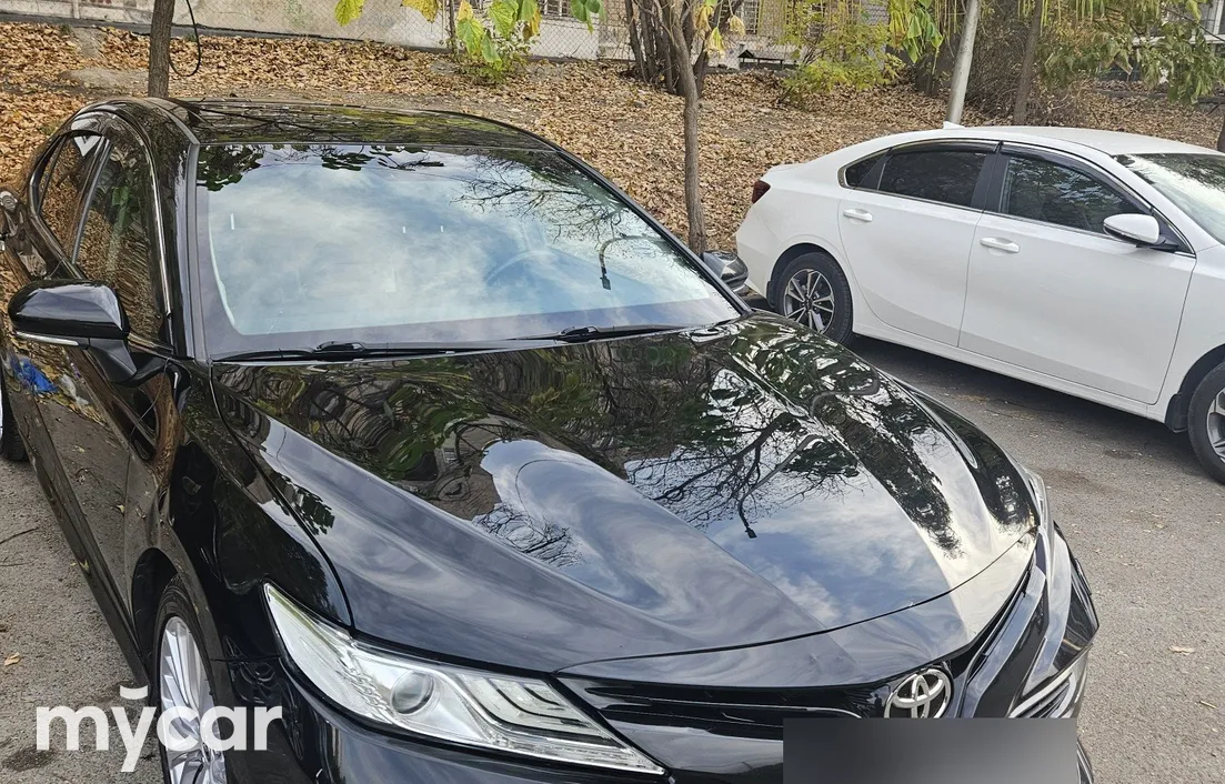 Toyota Camry 2018