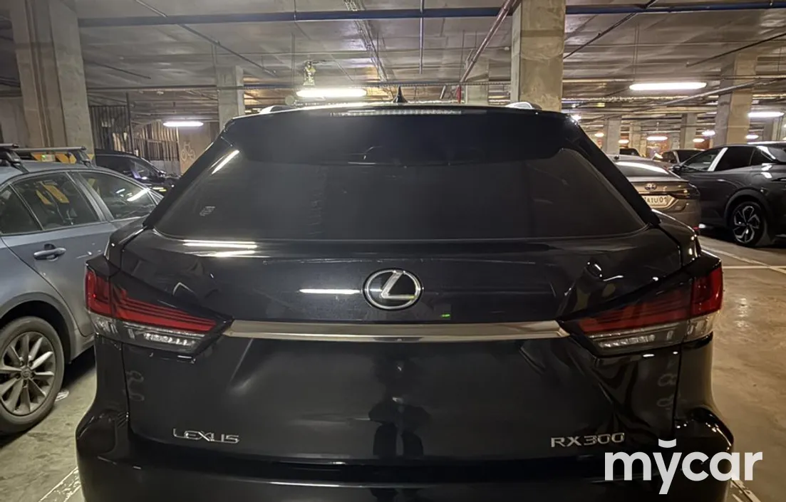 Lexus RX 2022