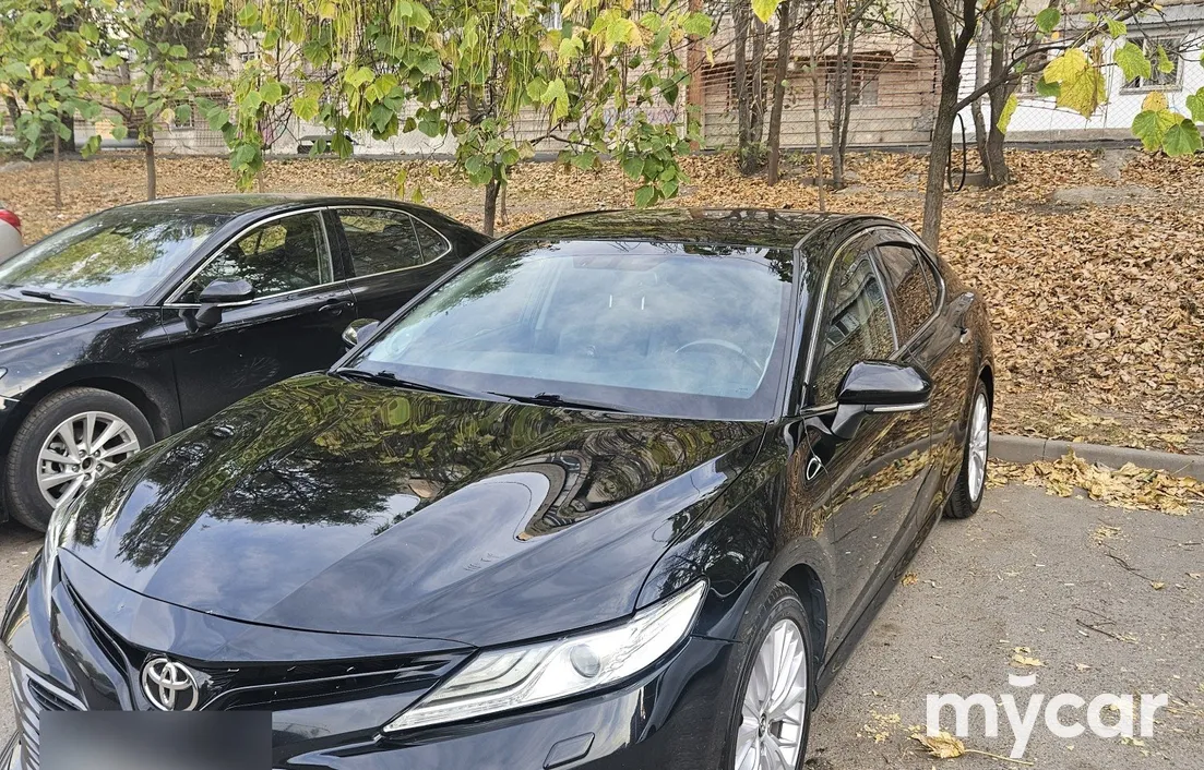 Toyota Camry 2018