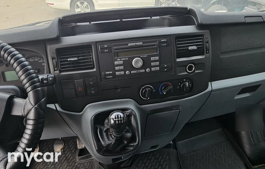 Ford Transit 2013