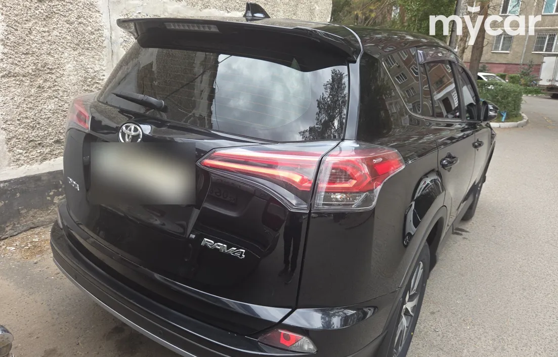 Toyota RAV4 2017