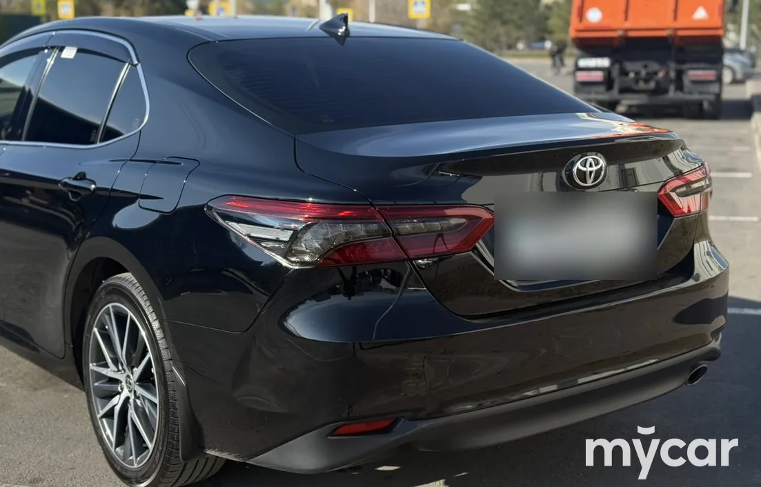 Toyota Camry 2024