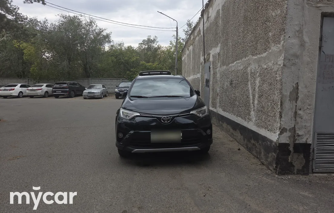 Toyota RAV4 2017