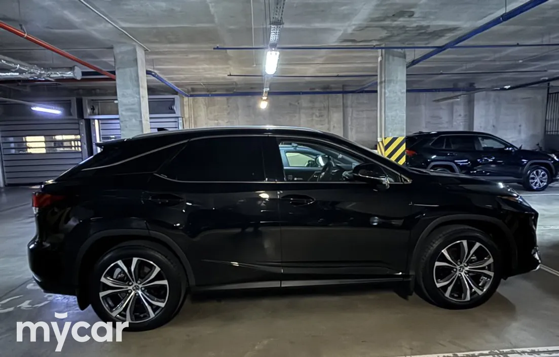 Lexus RX 2022