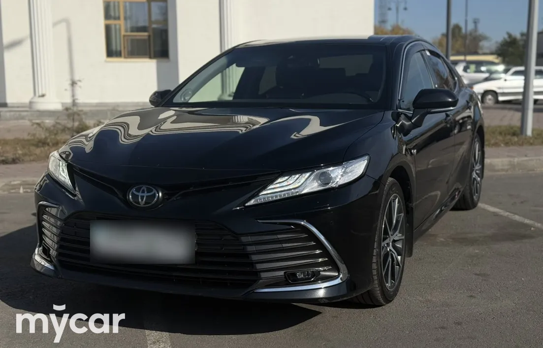 Toyota Camry 2024