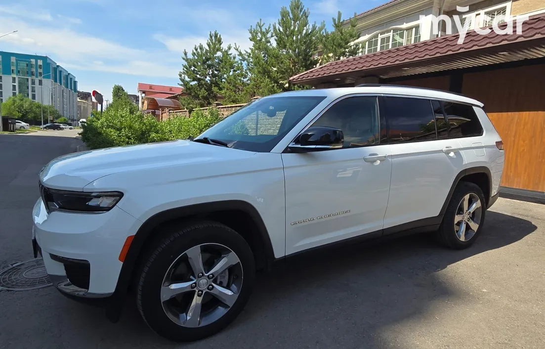 Jeep Grand Cherokee 2021
