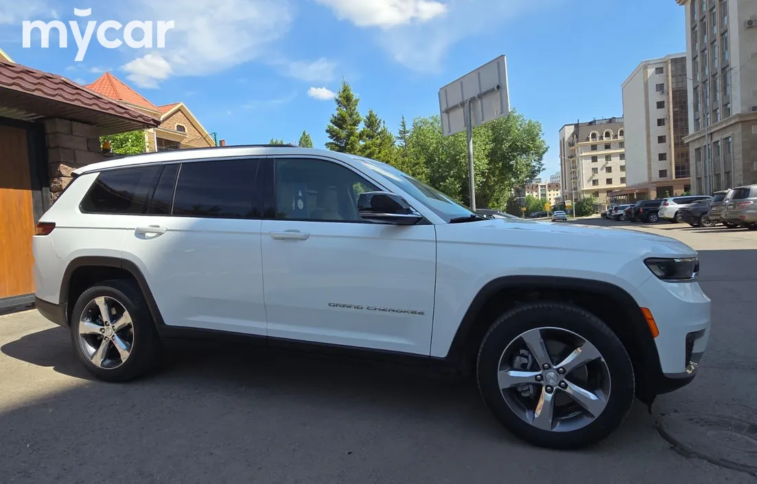 Jeep Grand Cherokee 2021