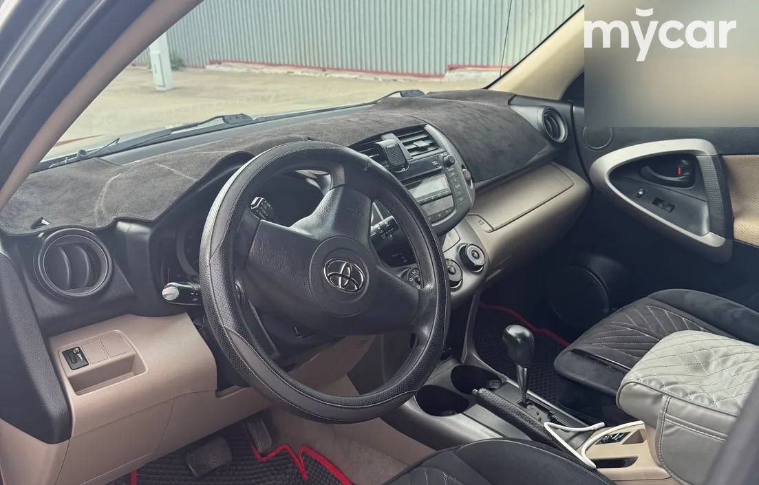 Toyota RAV4 2006