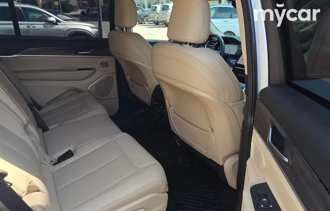 Jeep Grand Cherokee 2021