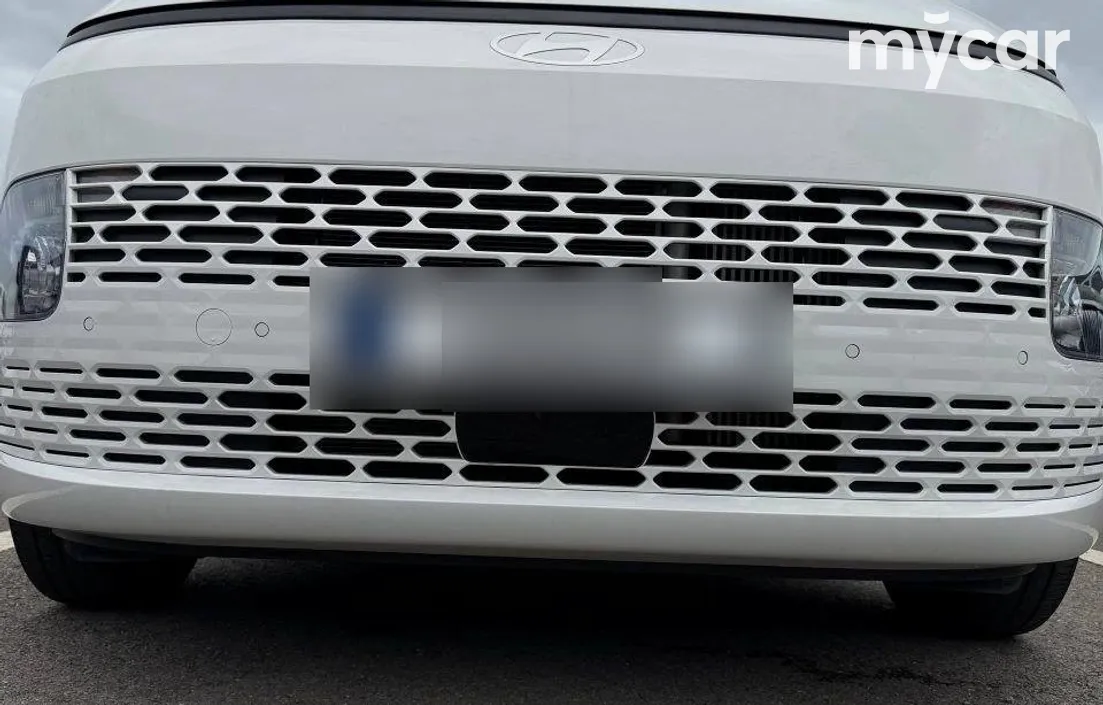 Hyundai Staria 2025