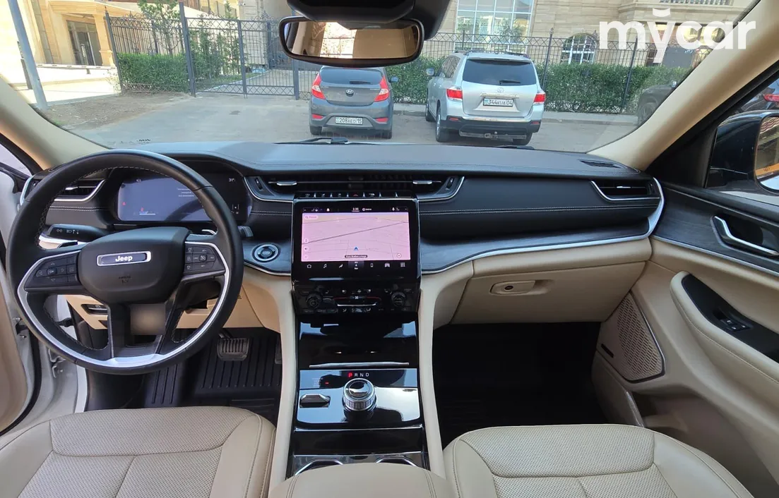 Jeep Grand Cherokee 2021