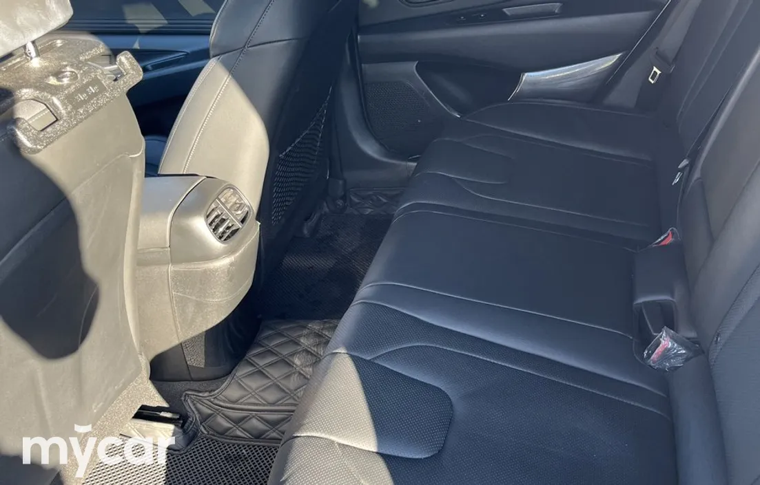 Hyundai Elantra 2021