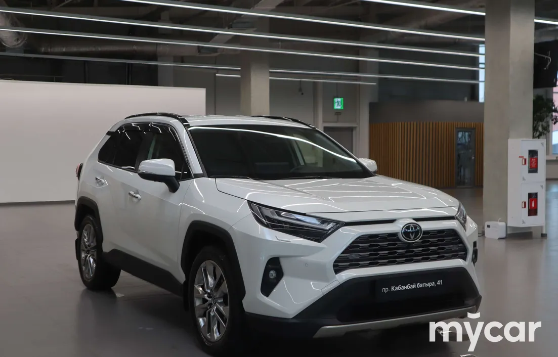 Toyota RAV4 2024