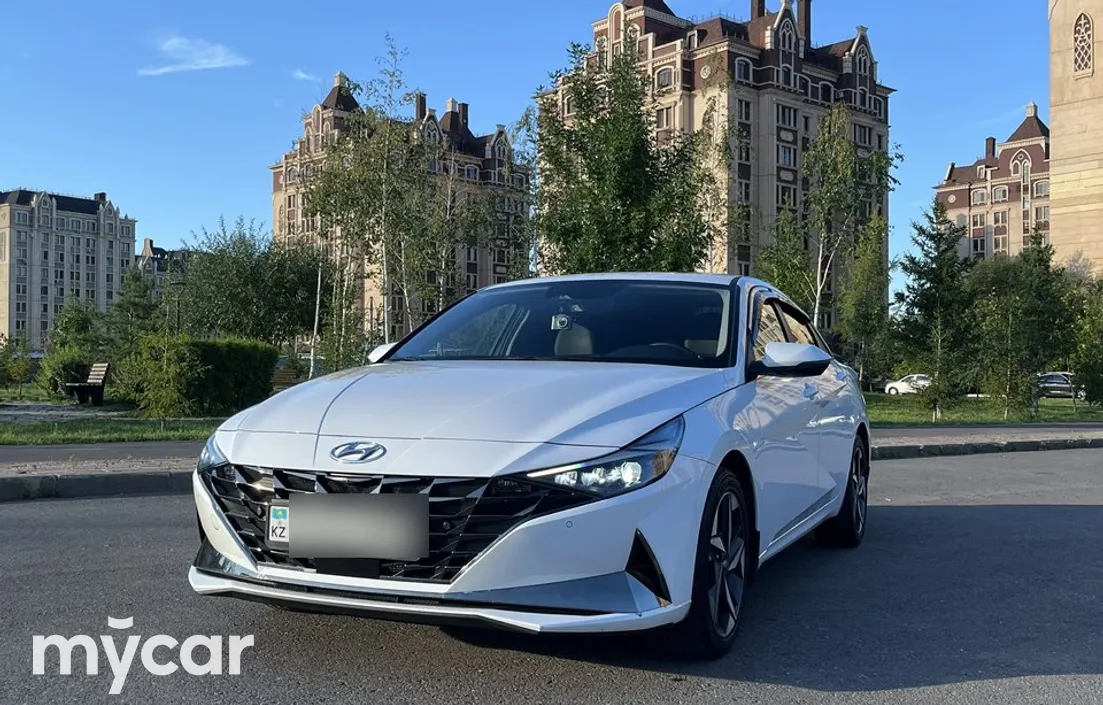 Hyundai Elantra 2021