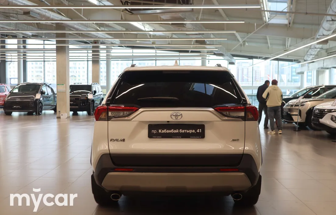 Toyota RAV4 2024