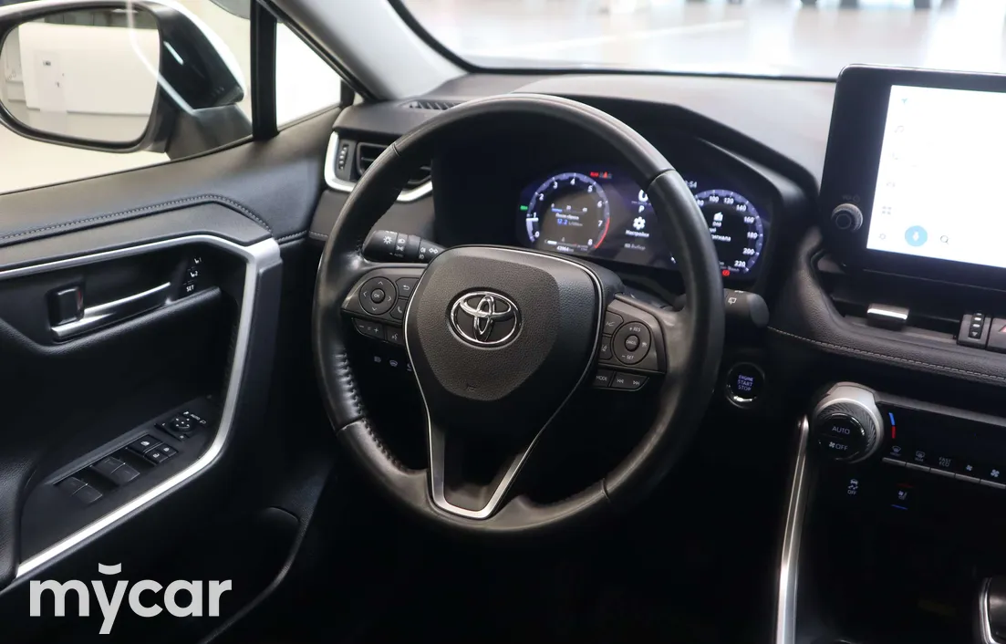 Toyota RAV4 2024