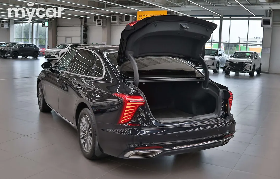 Hongqi H5 2024