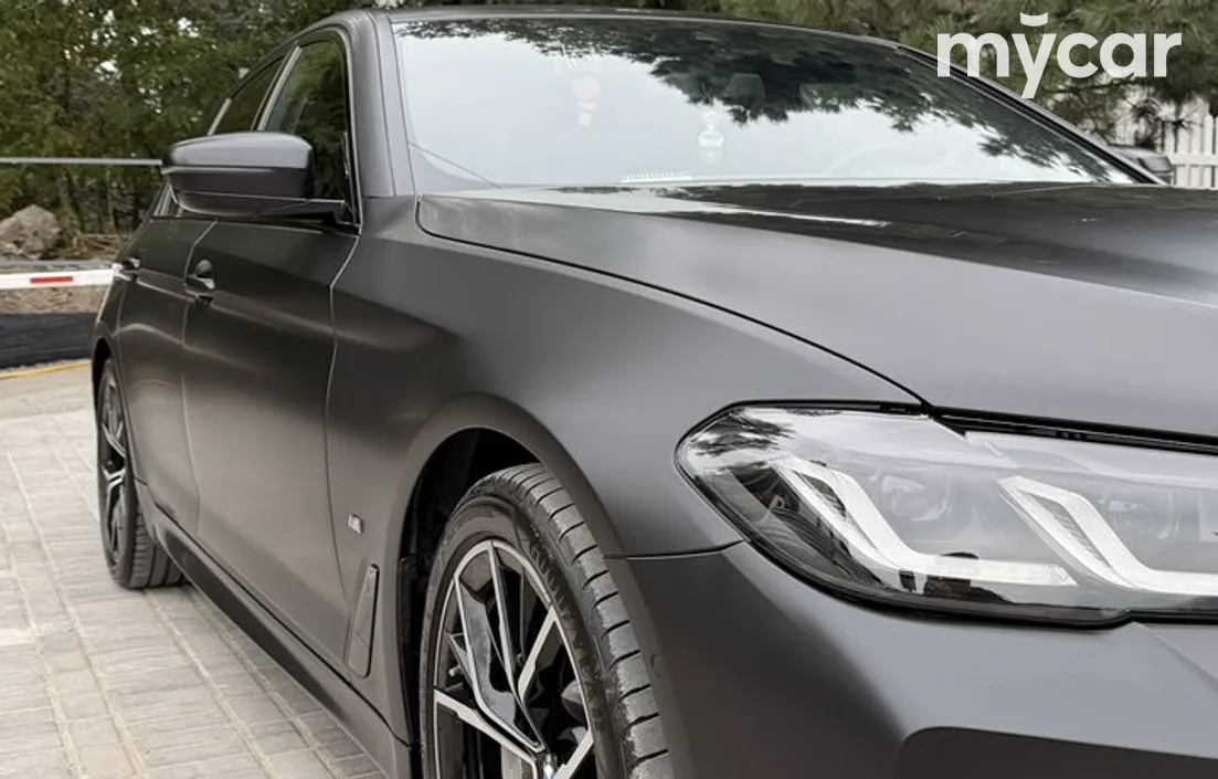 BMW 5 серия 2022