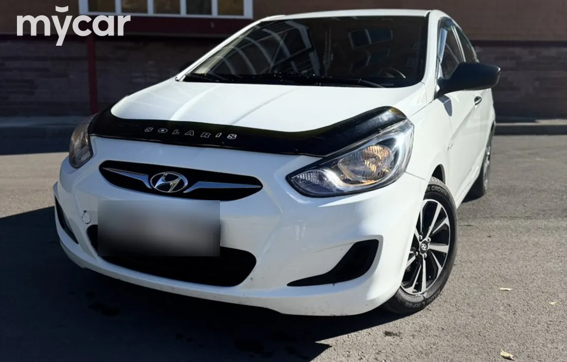 Hyundai Accent 2012
