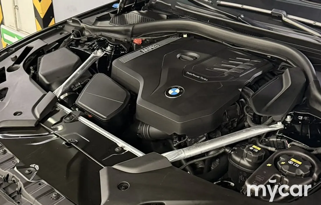 BMW 5 серия 2022