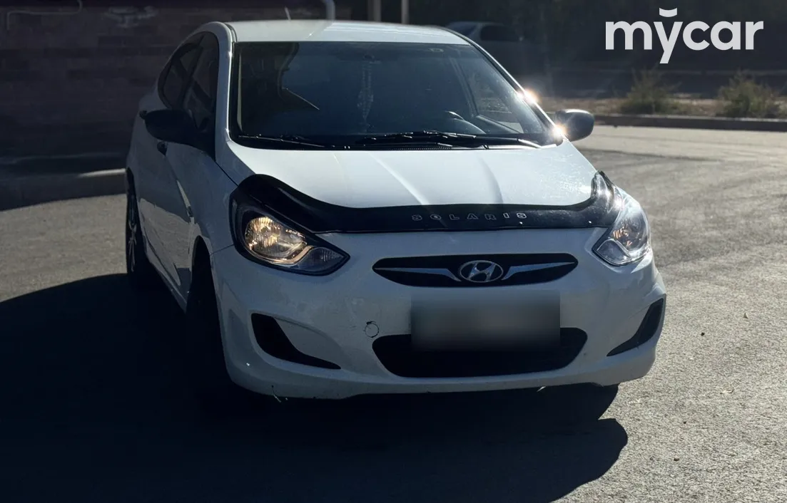 Hyundai Accent 2012