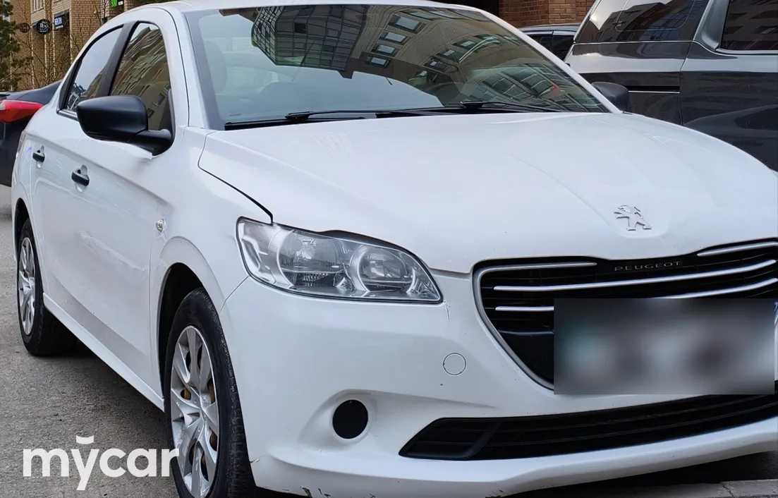 Peugeot 301 2017