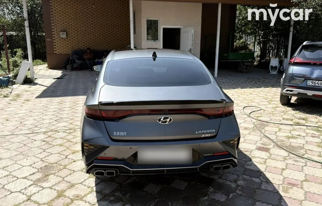 Hyundai Lafesta 2023