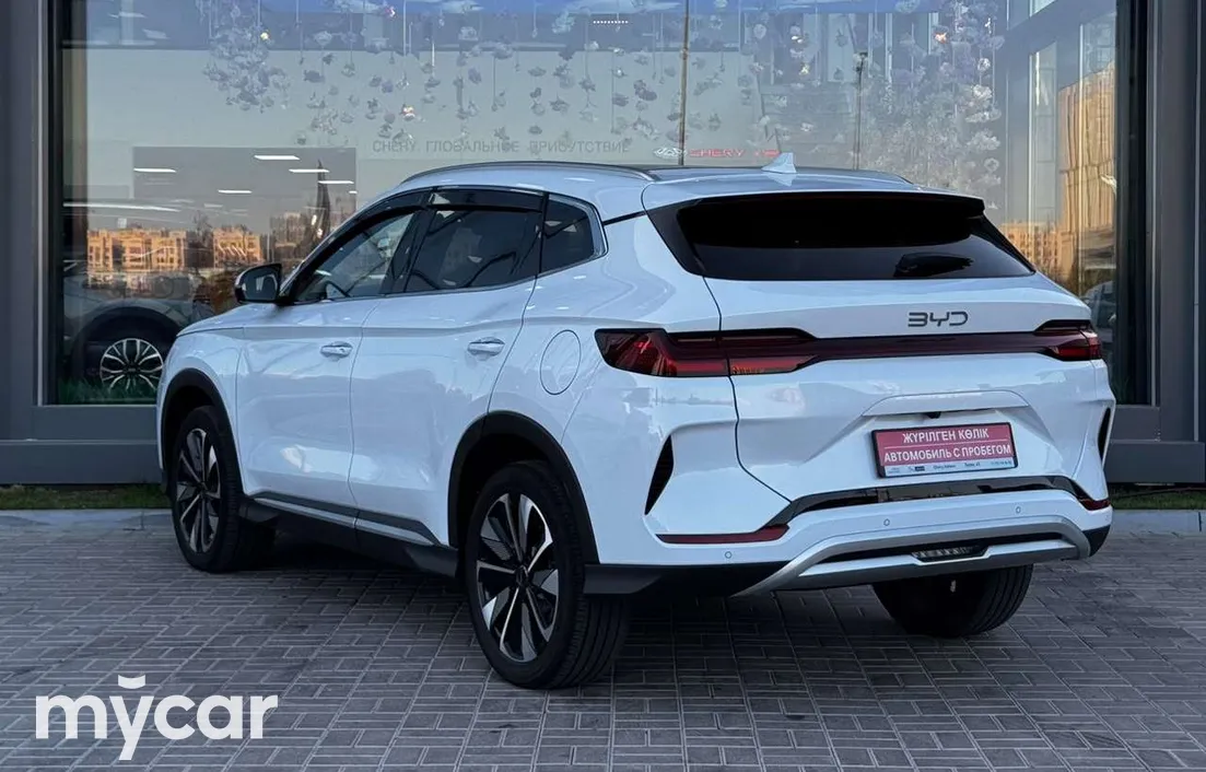 BYD Song Plus DM-i 2025