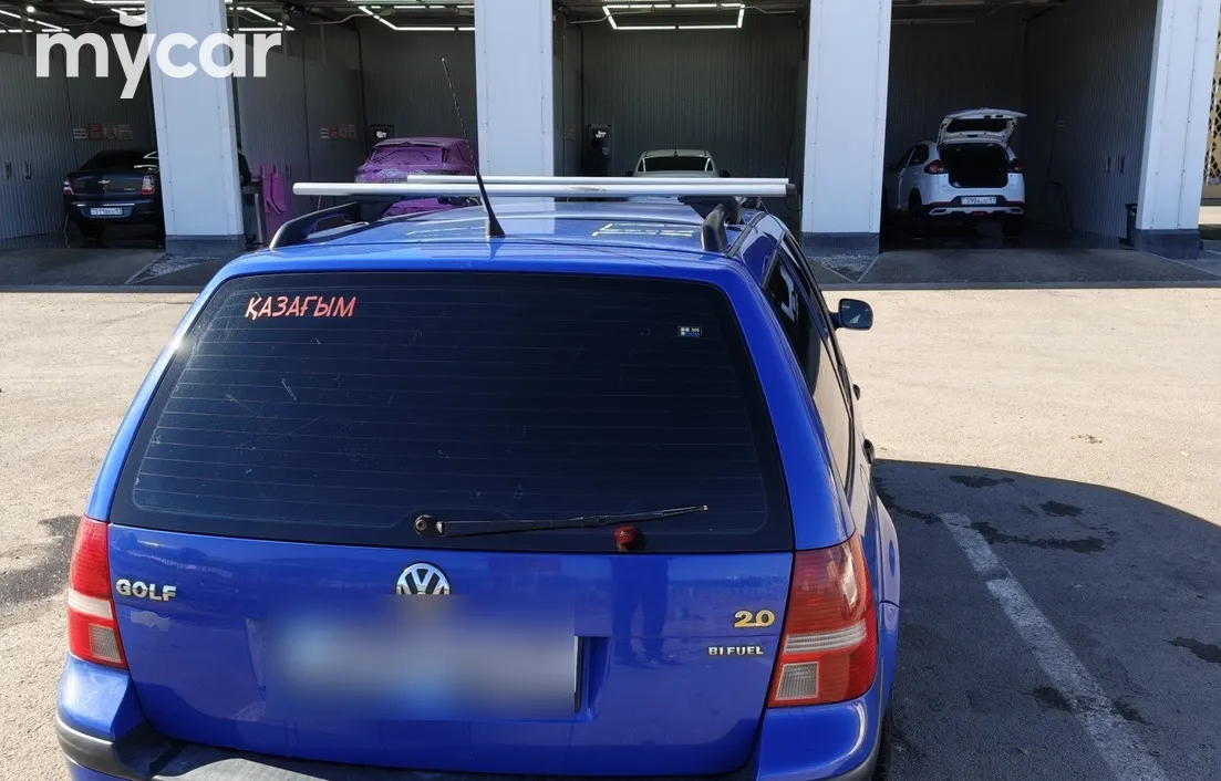 Volkswagen Golf 2003