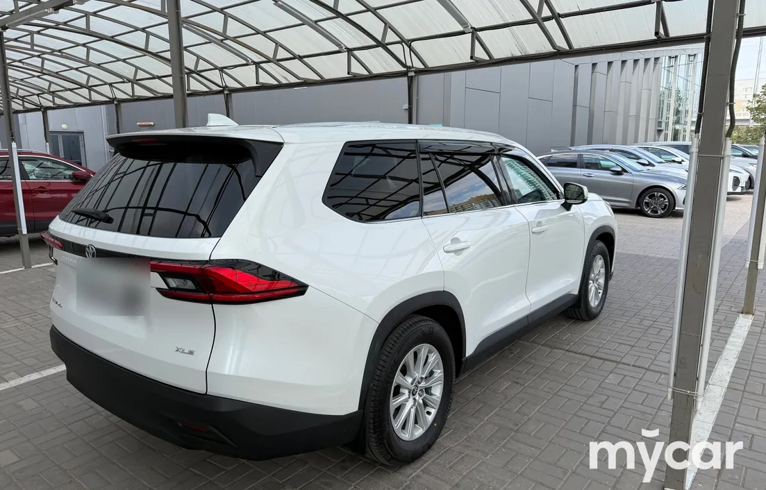 Toyota Grand Highlander 2023