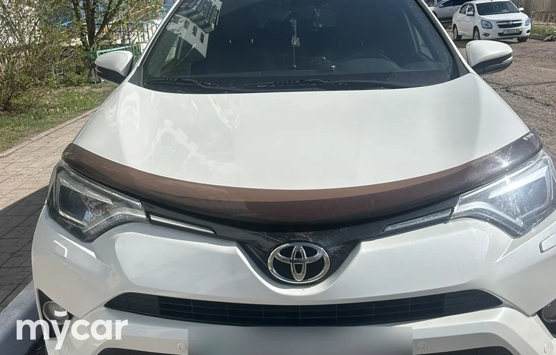 Toyota RAV4 2017