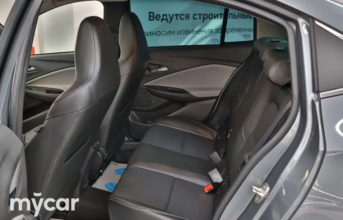 Chevrolet Onix 2023