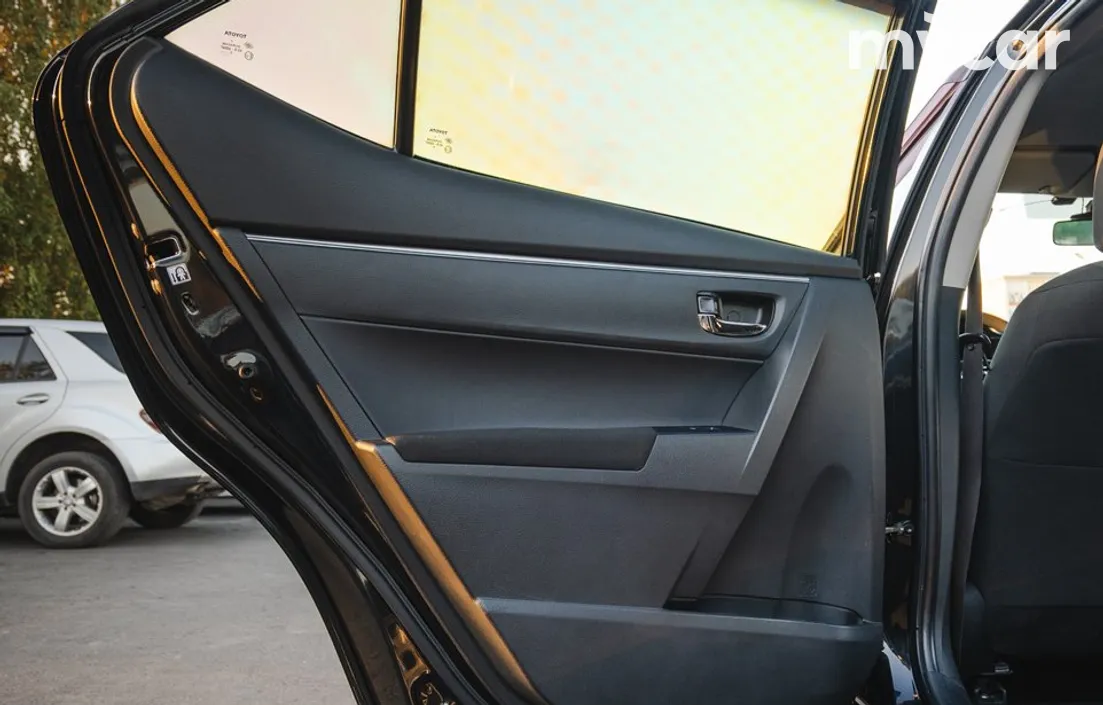 Toyota Corolla 2015