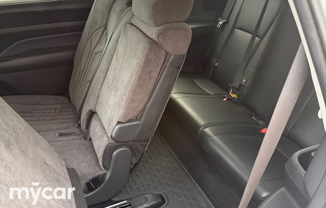 Toyota Grand Highlander 2023