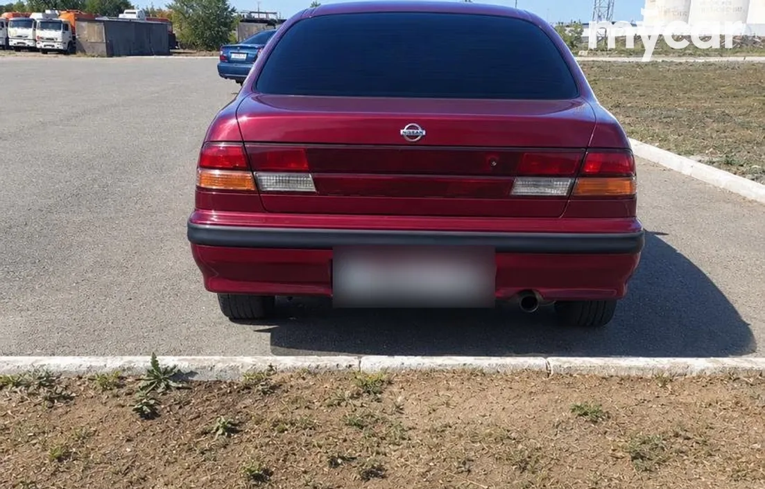 Nissan Maxima 1996