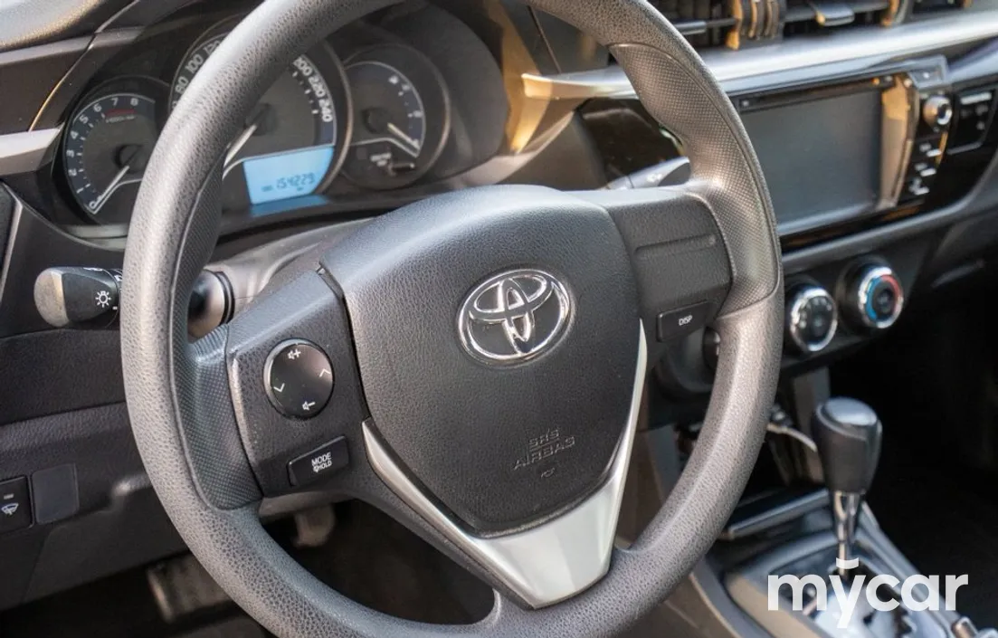 Toyota Corolla 2015