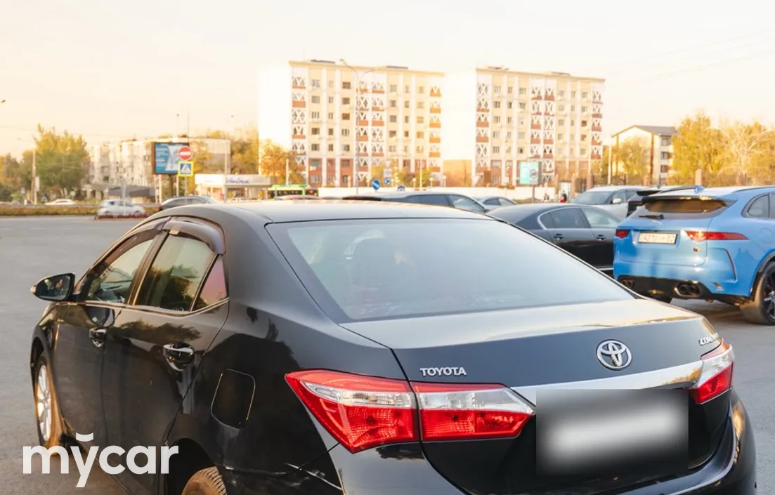 Toyota Corolla 2015