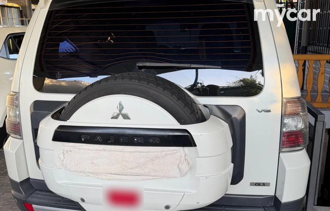 Mitsubishi Pajero 2008