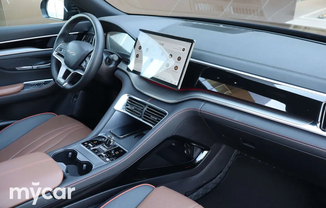 BYD Song Plus DM-i 2025