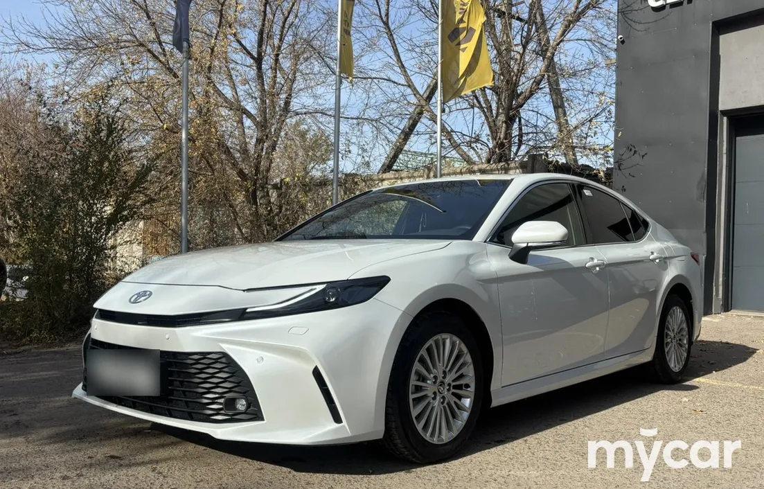 Toyota Camry 2026