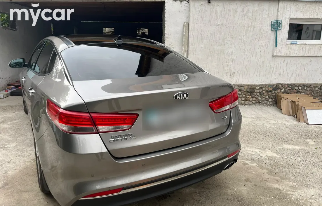 Kia Optima 2017