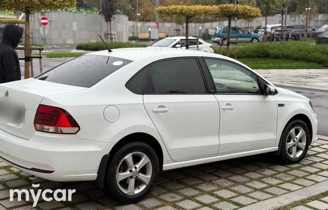 Volkswagen Polo 2016