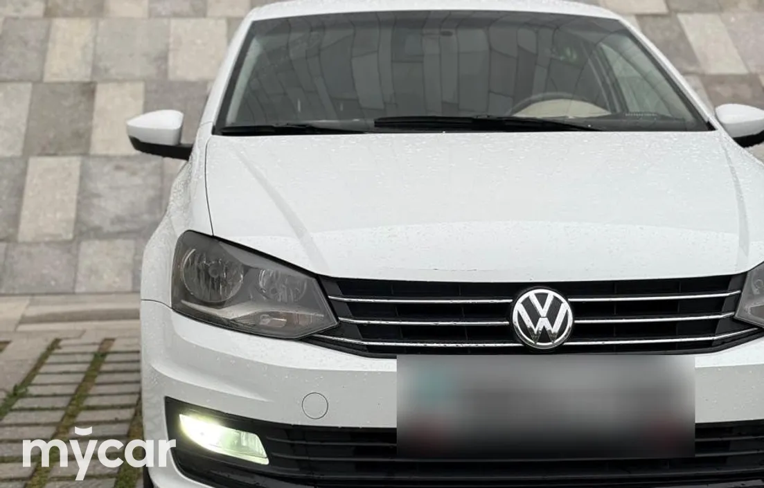 Volkswagen Polo 2016