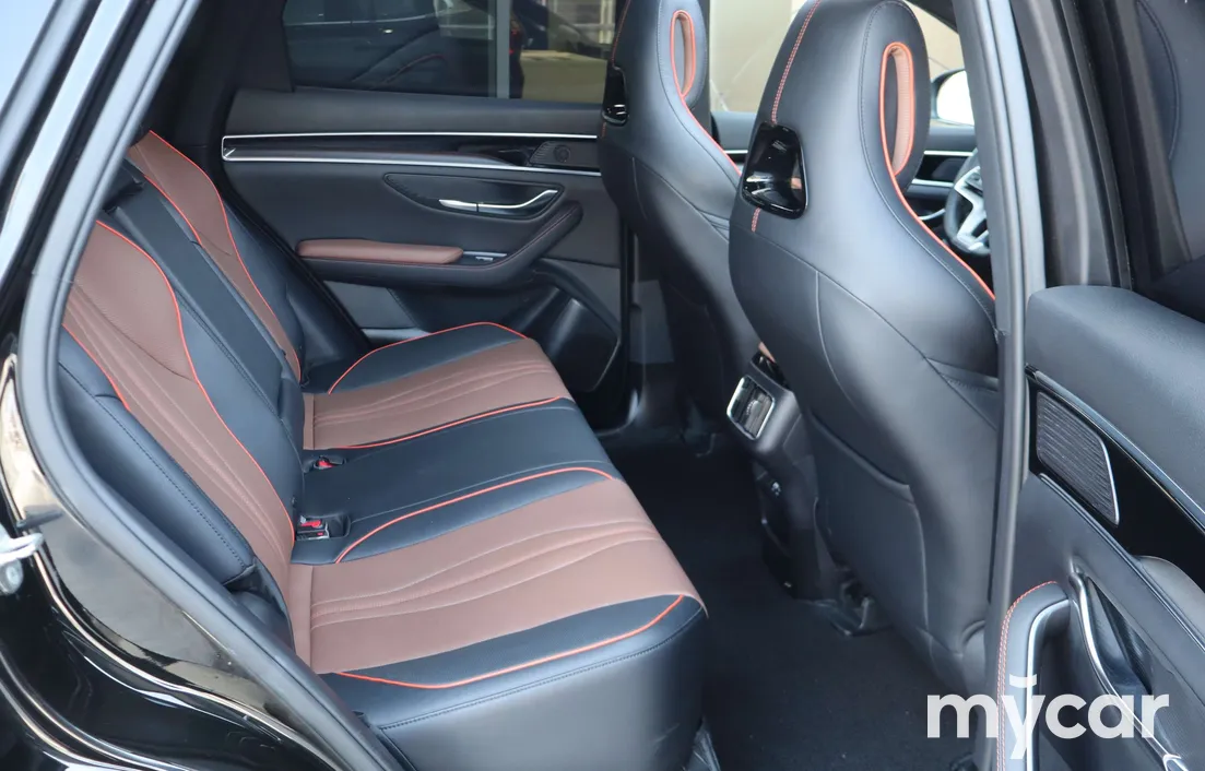 BYD Song Plus DM-i 2025