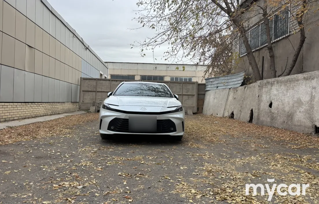 Toyota Camry 2026