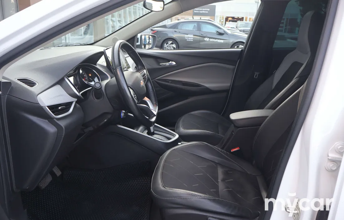 Chevrolet Onix 2025