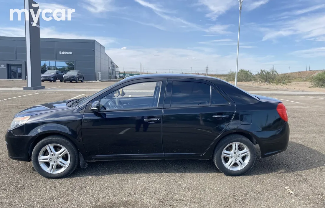 Geely GC6 2015